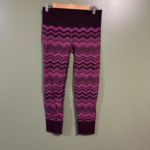 Fantastic Lululemon Ebb to Street pants leggings purple pink regal plum Size 6